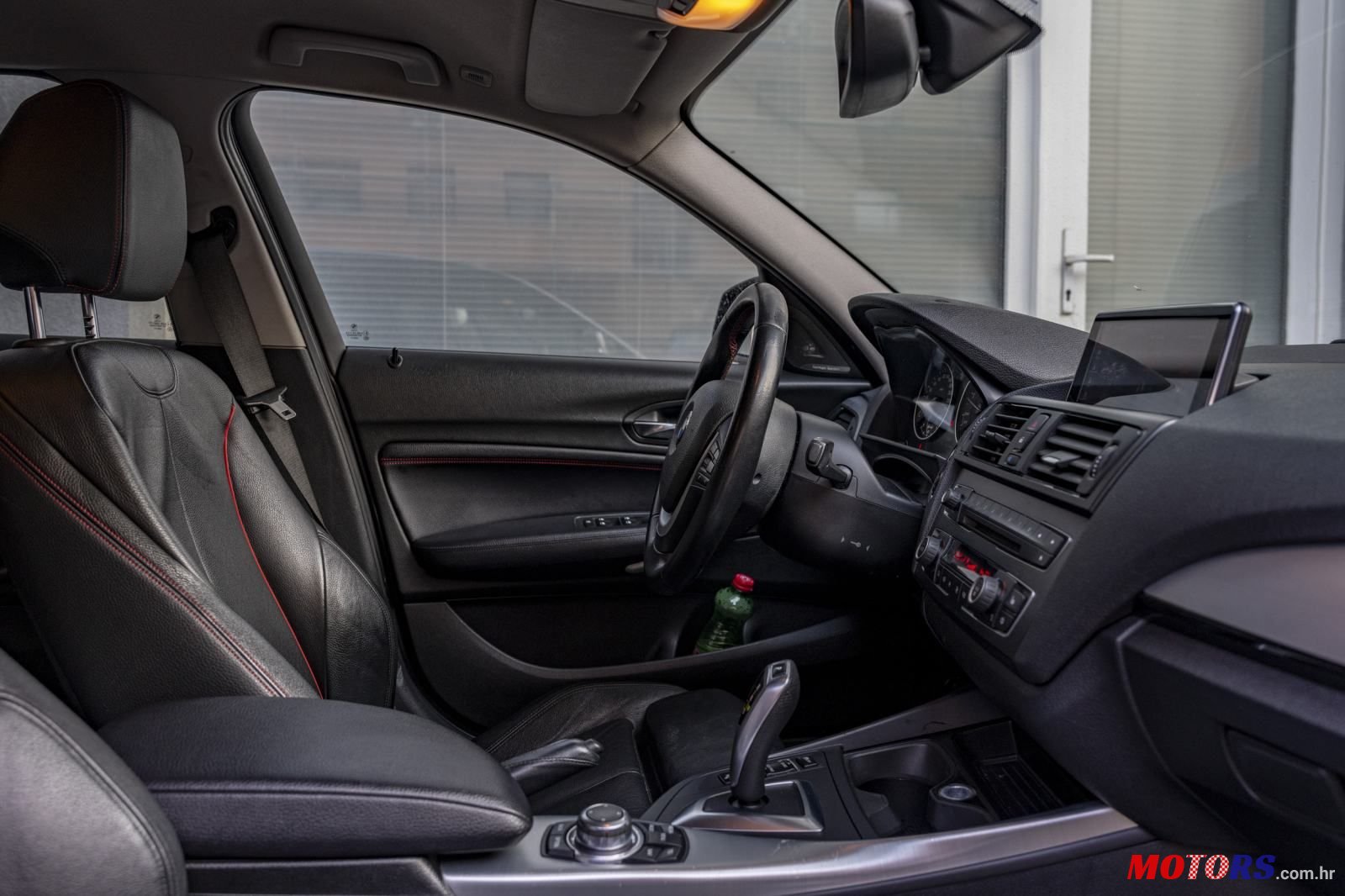 2012' BMW Serija 1 118D Sport photo #4