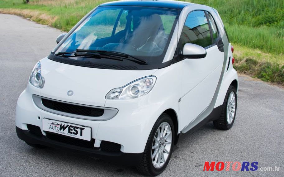 2009' Smart Fortwo Coupe 1.0 Mhd photo #1