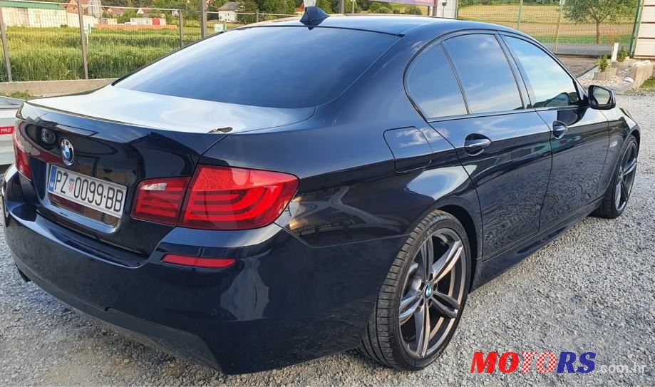 2012' BMW Serija 5 520D photo #4