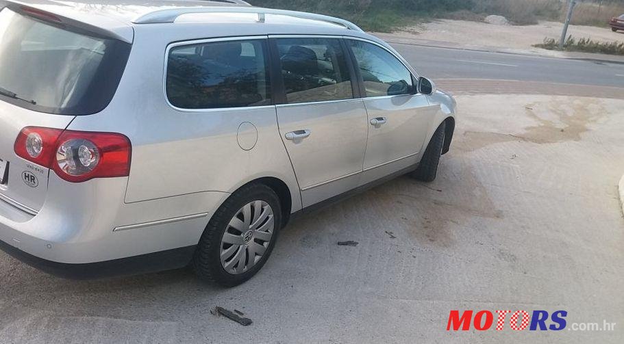 2009' Volkswagen Passat 2,0 Tdi photo #2