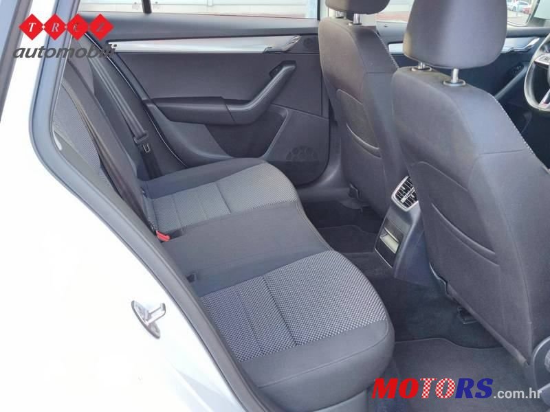 2016' Skoda Octavia photo #4