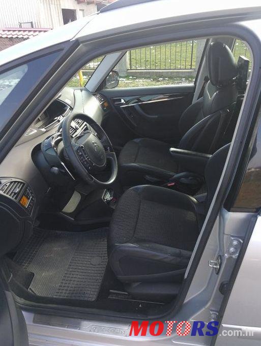 2011' Citroen C4 Grand Picasso 2,0 Hdi photo #2