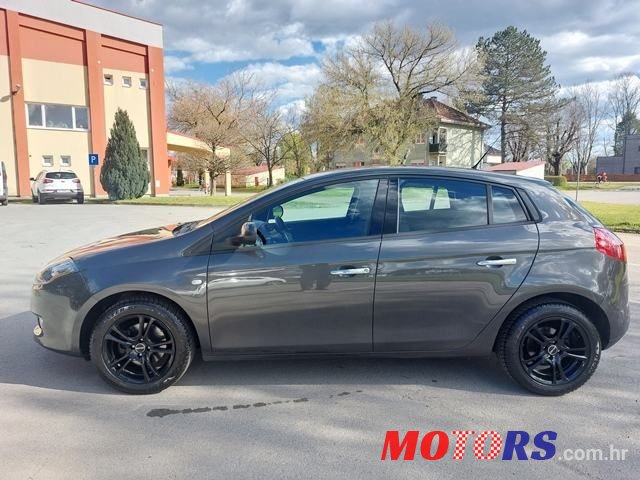 2012' Fiat Bravo 1.6 Jtdm 105 - Active photo #5