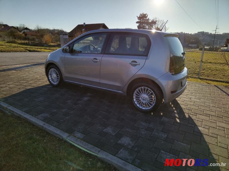 2020' Volkswagen Up! 1,0 Tsi photo #2