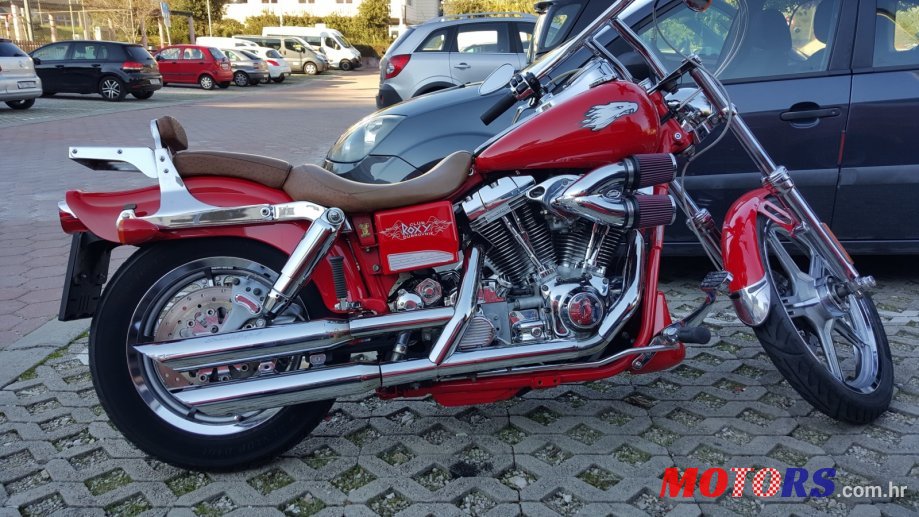 2001' HarleyDavidson photo #1