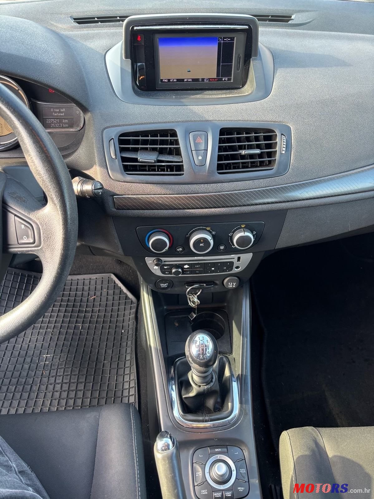 2012' Renault Megane Coupe 1,5 Dci photo #4