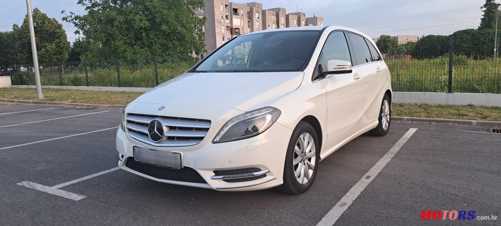 2013' Mercedes-Benz B-Klasa 180 Cdi photo #3