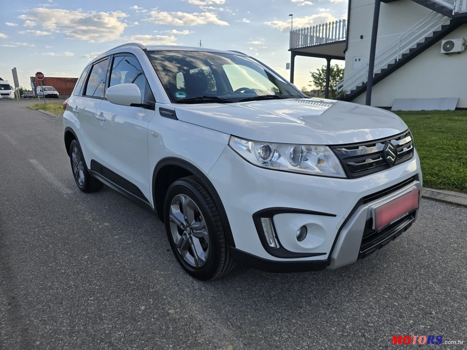2015' Suzuki Vitara 1.6 Ddis photo #4