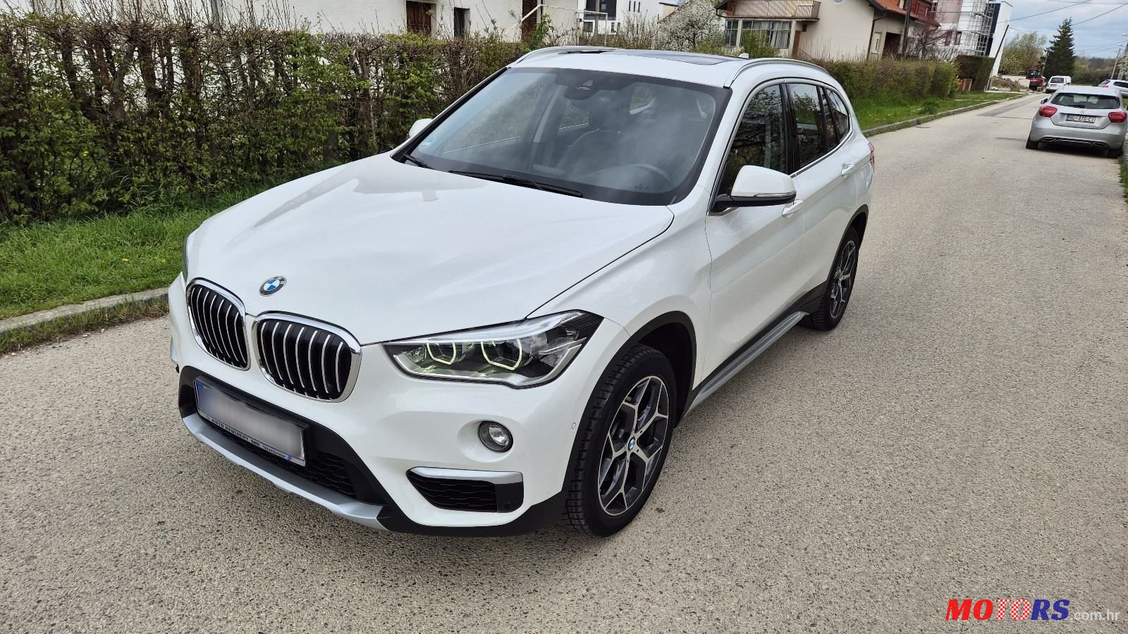 2018' BMW X1 Sdrive18D photo #3