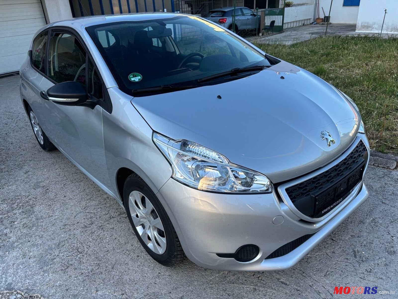 2014' Peugeot 208 1,0 Vti photo #5