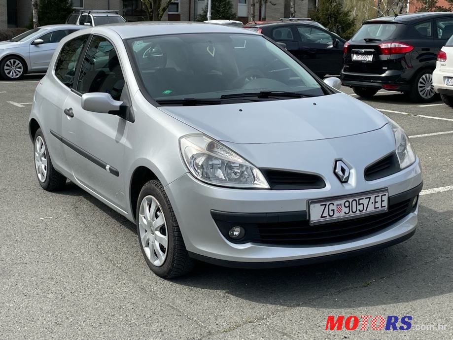 2008' Renault Clio 1,2 16V photo #2