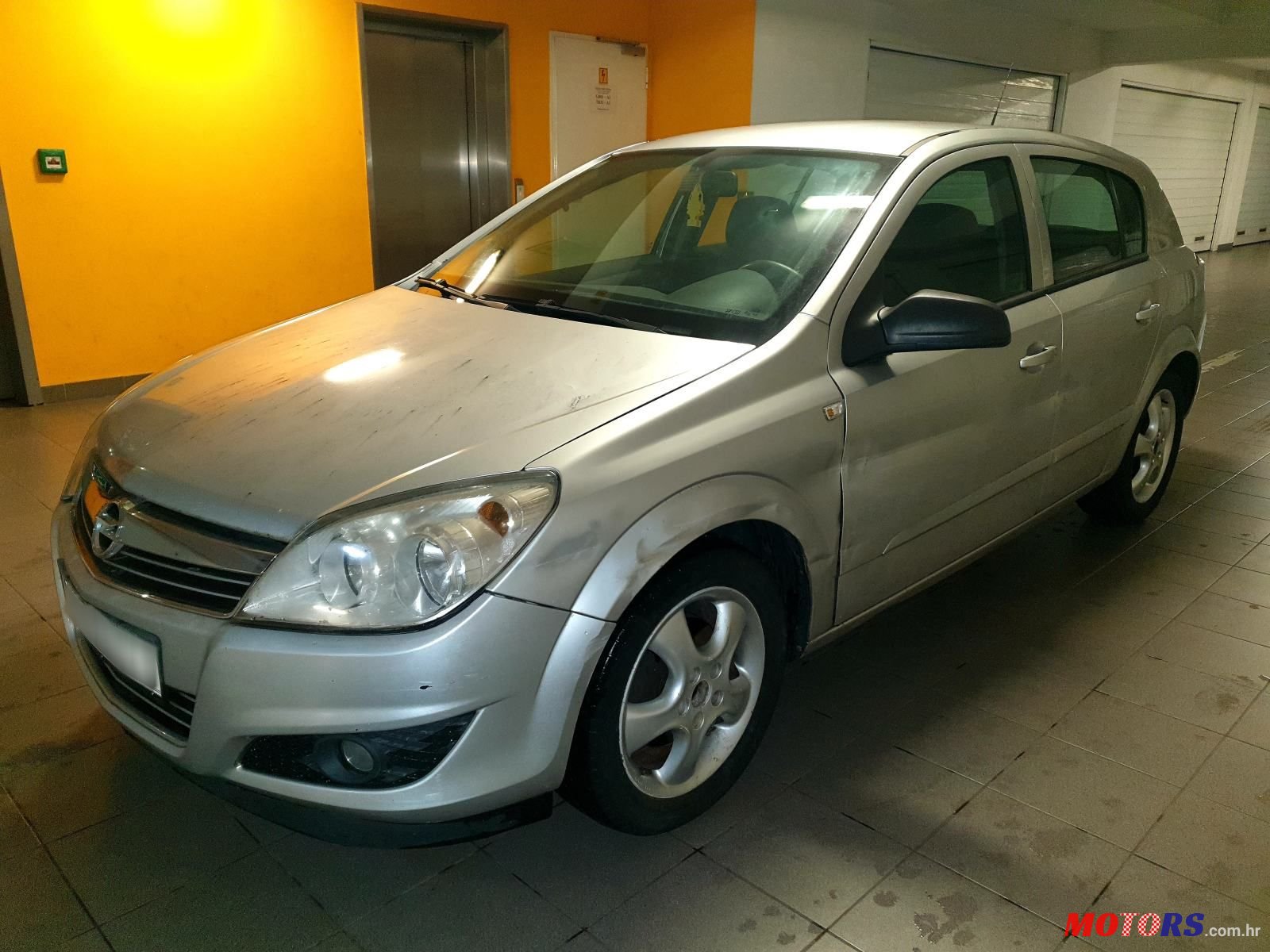 2008' Opel Astra 1,7 Cdti photo #2