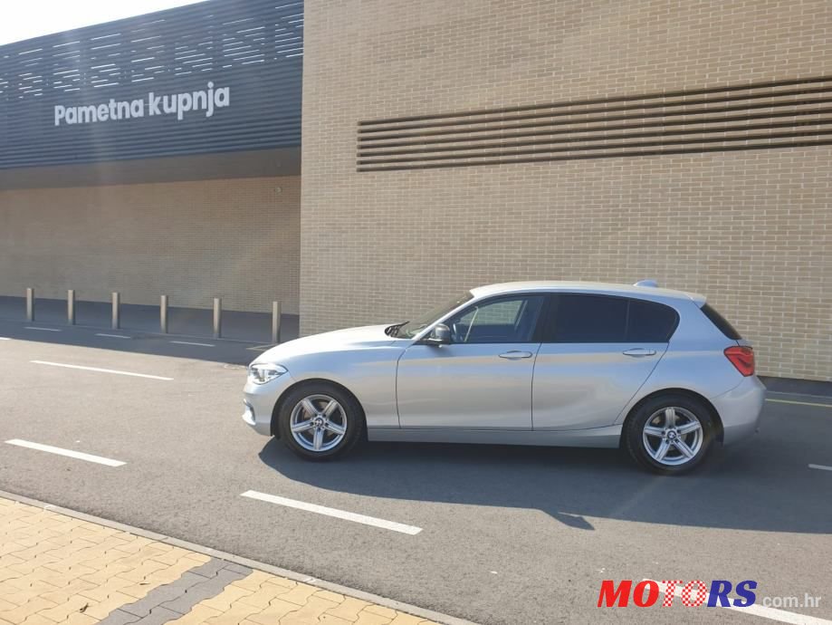 2016' BMW Serija 1 116D photo #6