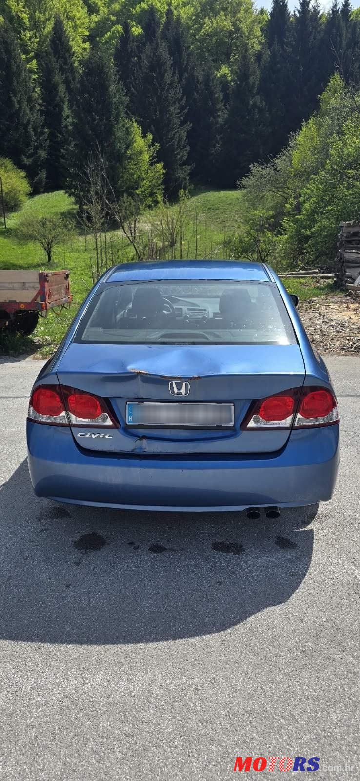 2011' Honda Civic Sedan photo #2