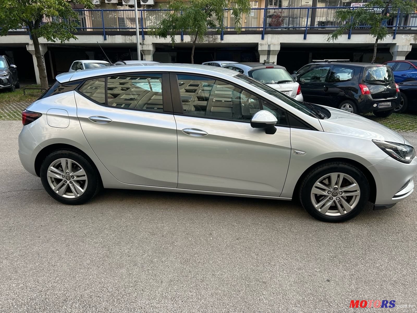 2017' Opel Astra 1.6 Cdti photo #4