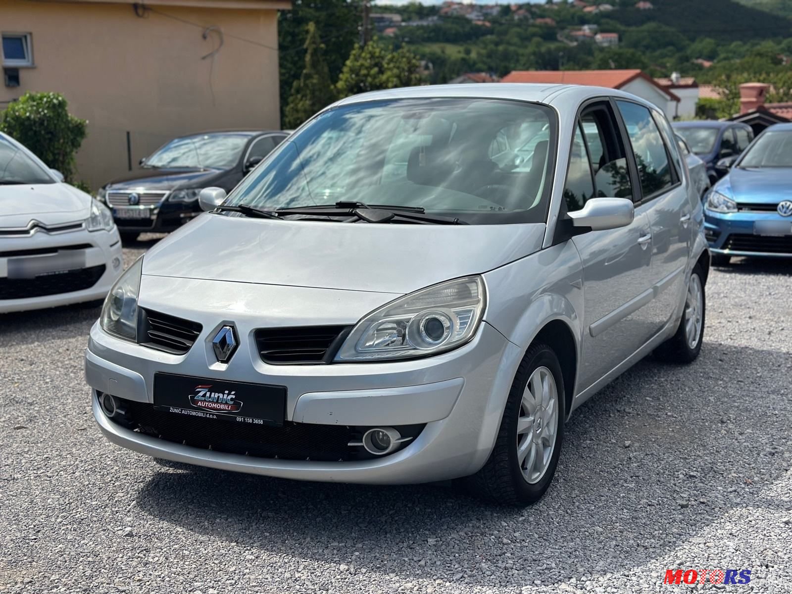 2007' Renault Scenic 1,6 16V photo #3
