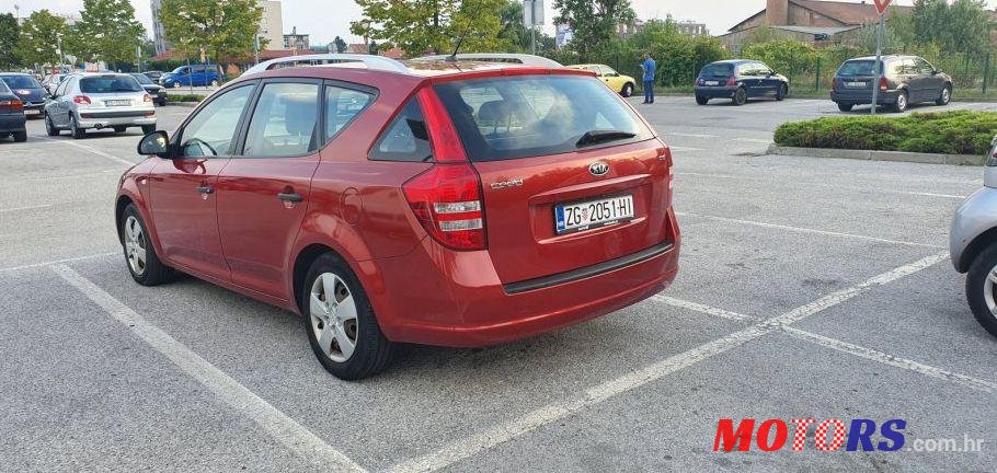 2009' Kia Ceed Sportswagon photo #2