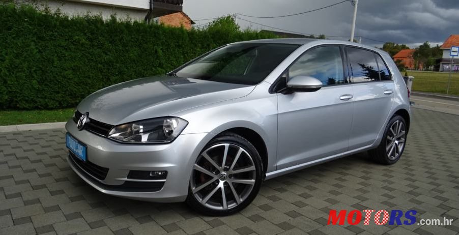 2014' Volkswagen Golf VII 1,6 Tdi Bmt photo #1