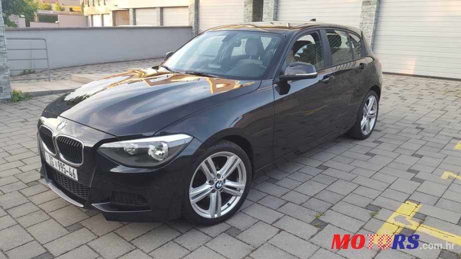 2013' BMW 118 photo #1