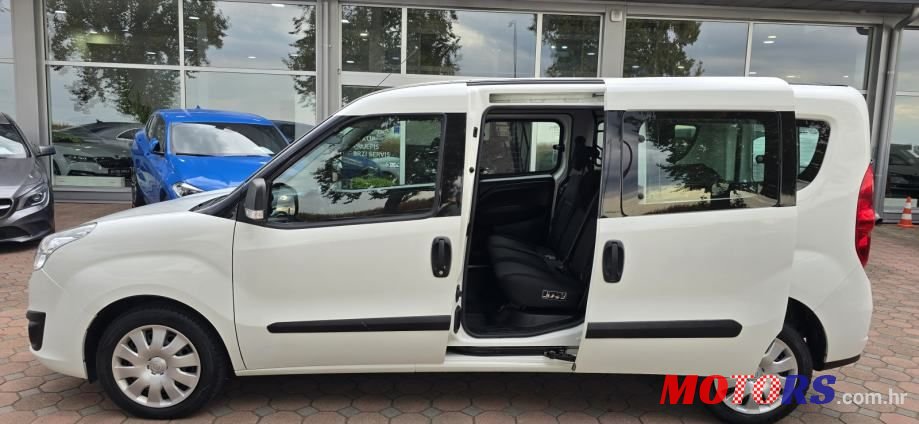 2018' Opel Combo 1.6 Cdti photo #3
