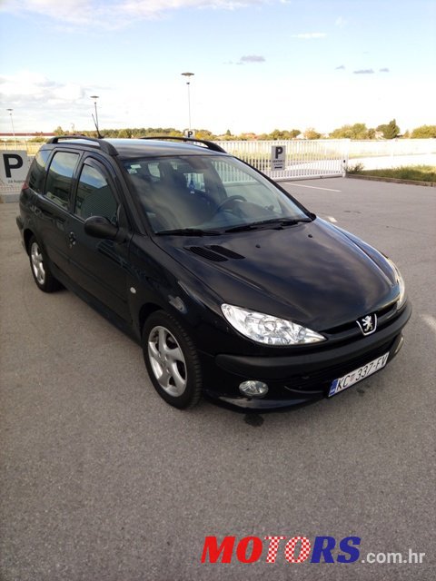 2003' Peugeot 206 photo #1