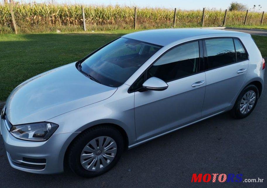 2015' Volkswagen Golf VII 1,6 Tdi Bmt photo #1