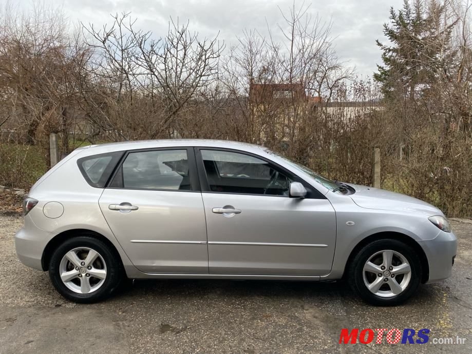 2008' Mazda 3 1.6 D photo #6