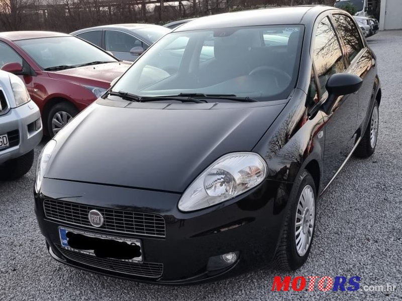 2008' Fiat Grande Punto 1,4 photo #2