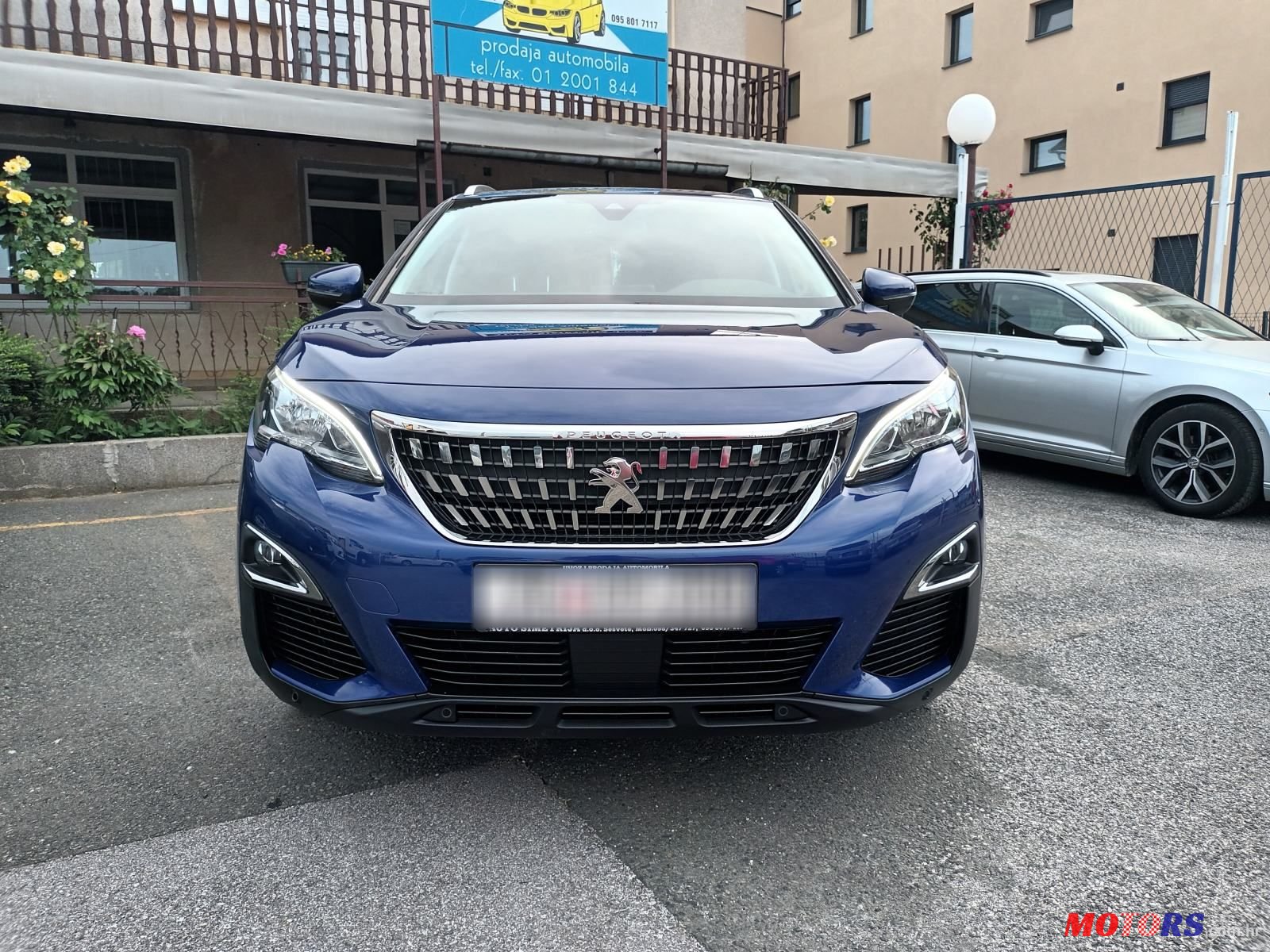 2018' Peugeot 3008 1,5 Bluehdi photo #2