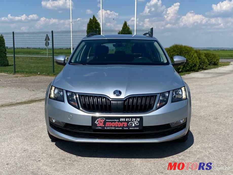 2018' Skoda Octavia Combi photo #5