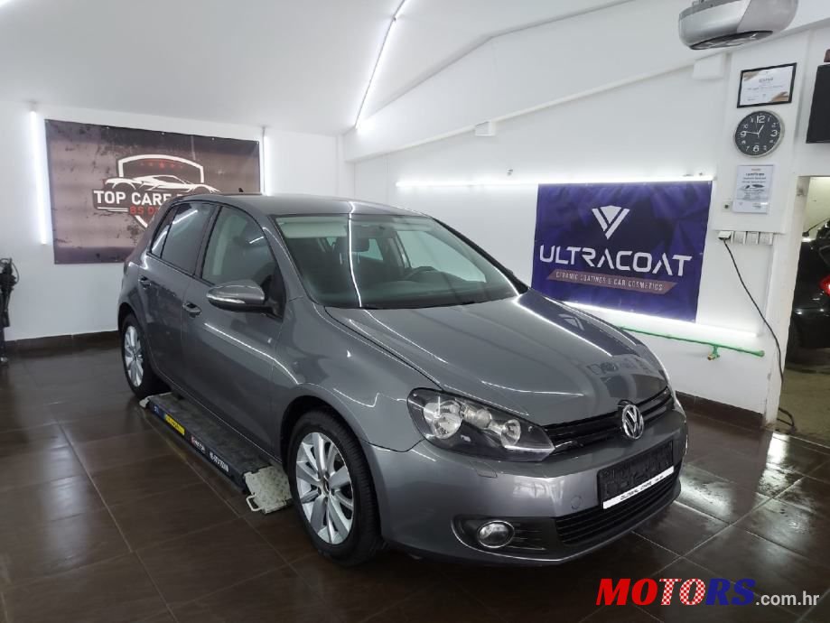 2011' Volkswagen Golf 6 1,6 Tdi photo #3