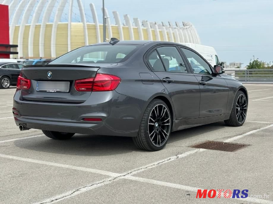 2017' BMW Serija 3 318D photo #5