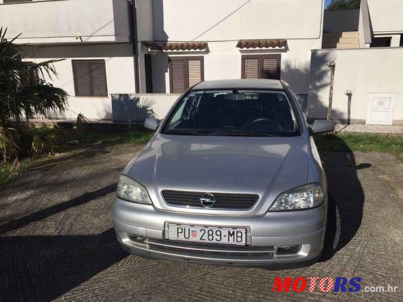 2000' Opel Astra 2,0 Cdx photo #2