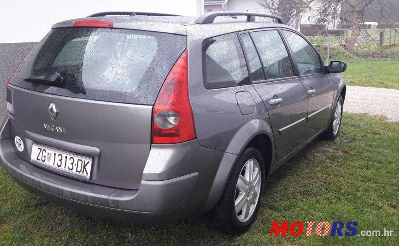 2004' Renault Megane Grandtour photo #1