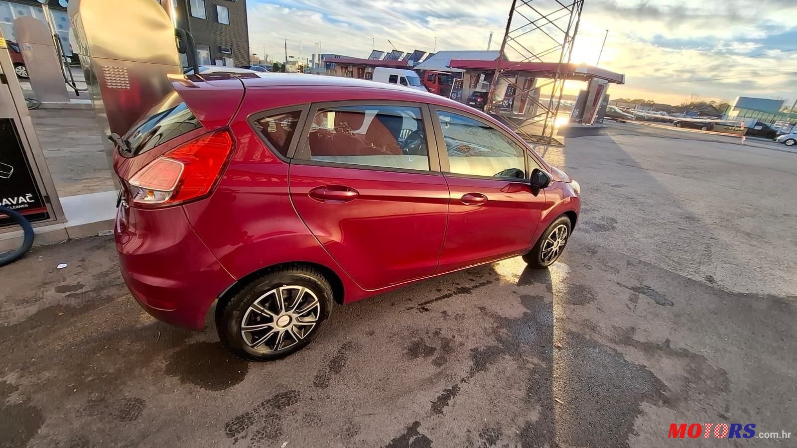 2014' Ford Fiesta 1,5 photo #2