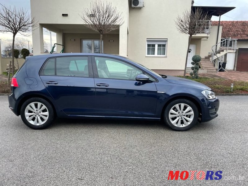 2015' Volkswagen Golf 7 1,6 Tdi photo #4