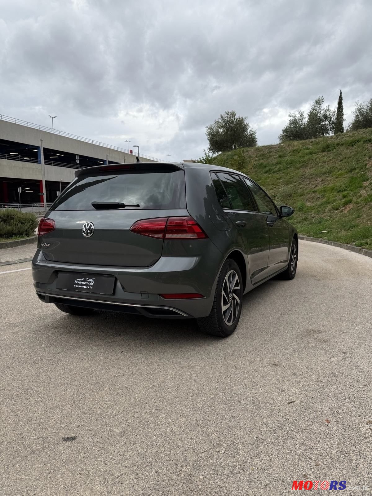 2018' Volkswagen Golf VII 1,6 Tdi Bmt Dsg photo #6