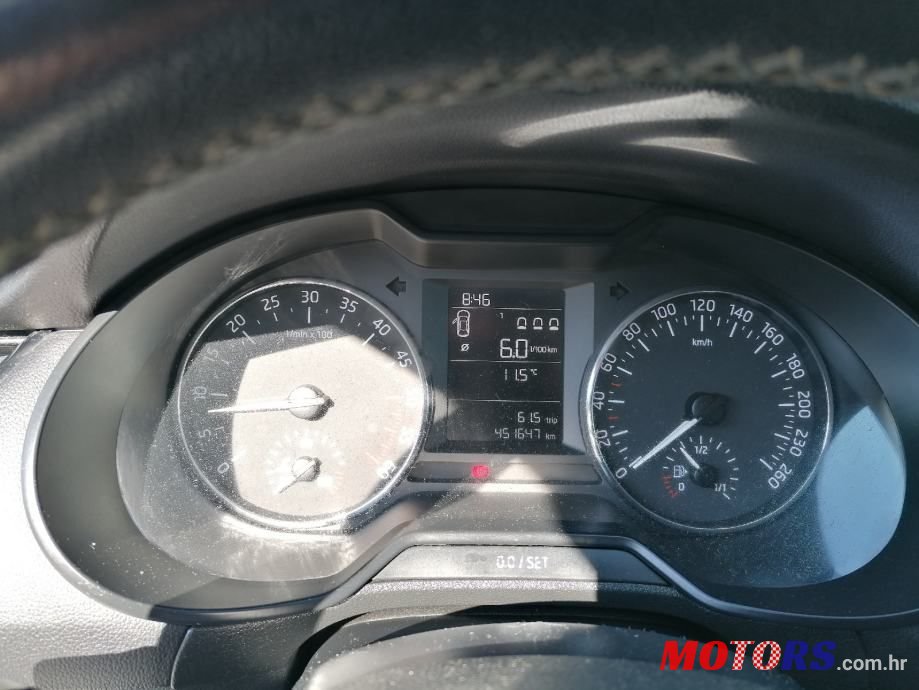 2014' Skoda Octavia Combi photo #2