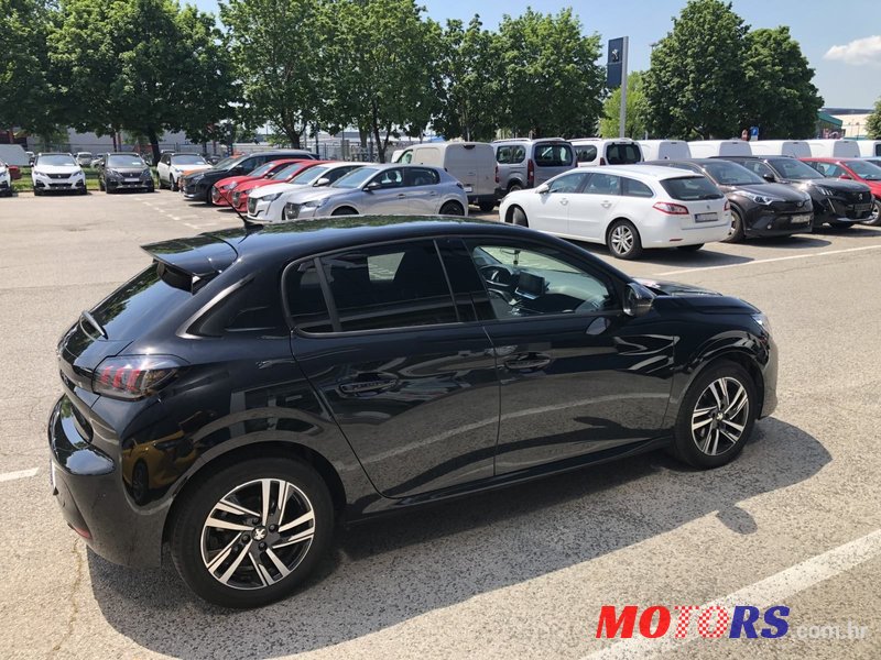 2023' Peugeot 208 1.2 Puretech photo #5