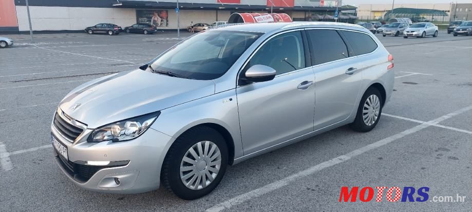 2015' Peugeot 308 Sw photo #4