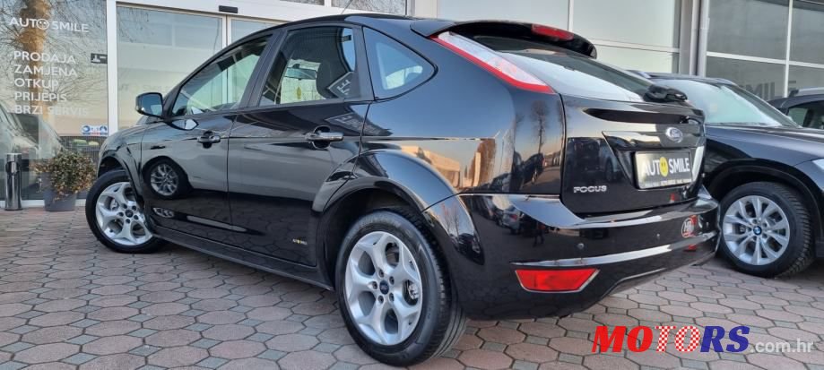 2010' Ford Focus 1,6 photo #2