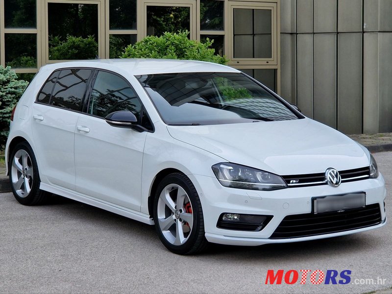2015' Volkswagen Golf VII photo #5