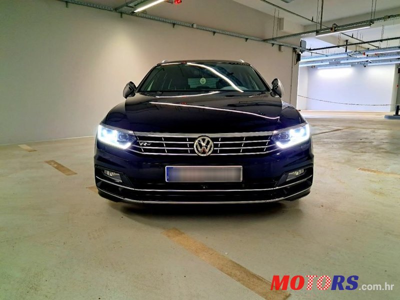 2015' Volkswagen Passat Variant photo #3