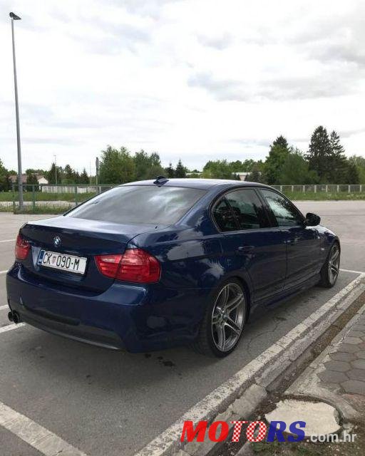 2011' BMW Serija 3 318D Sport photo #2