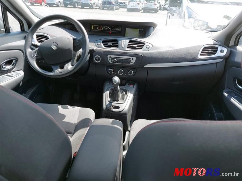 2016' Renault Scenic Dci 95 photo #2