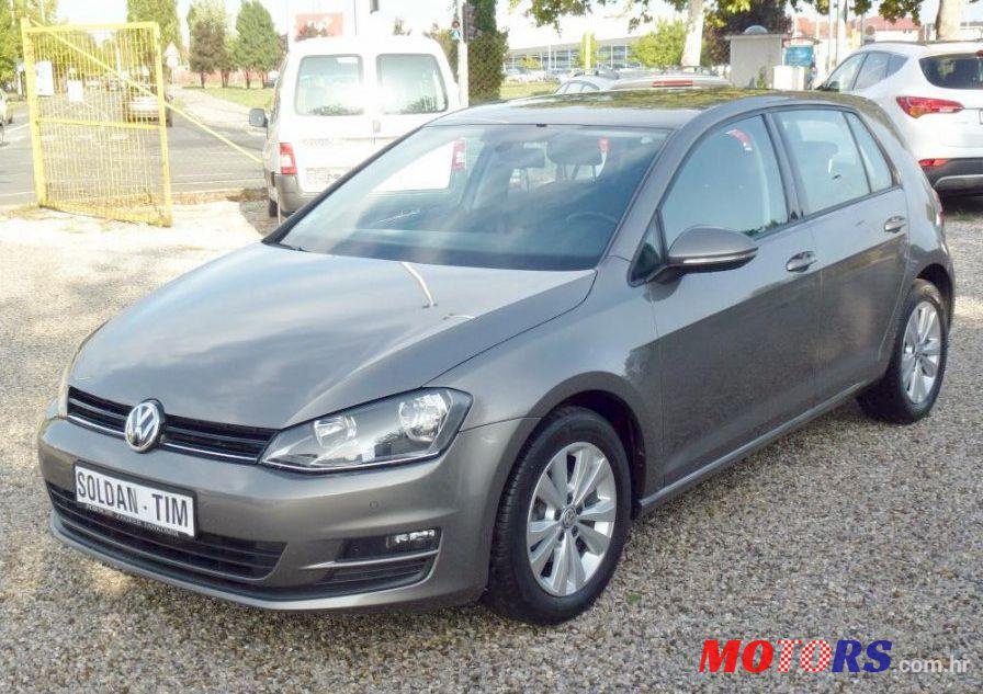 2014' Volkswagen Golf VII photo #2