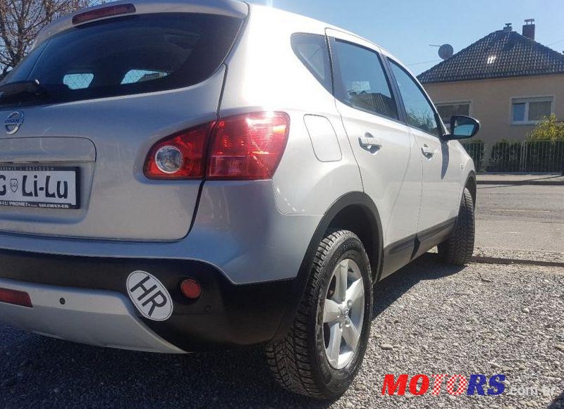 2009' Nissan Qashqai 1,6 16V photo #1