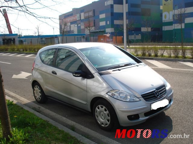 2005' Mercedes-Benz A 160 CDI photo #7