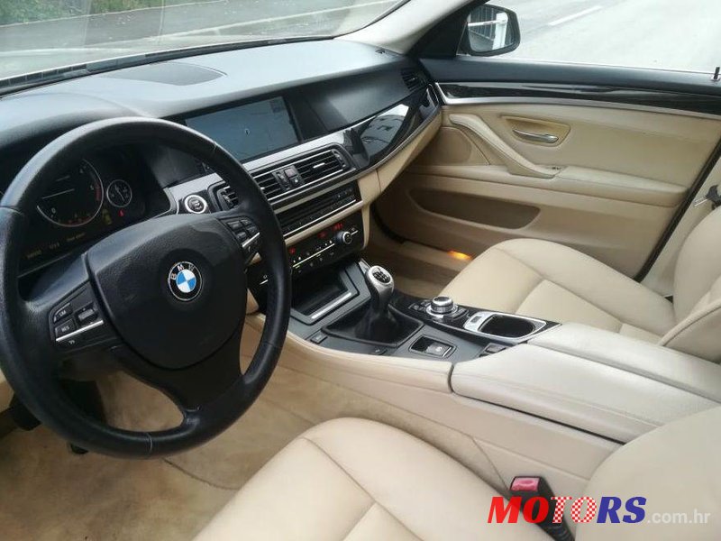 2011' BMW Serija 5 520D photo #2