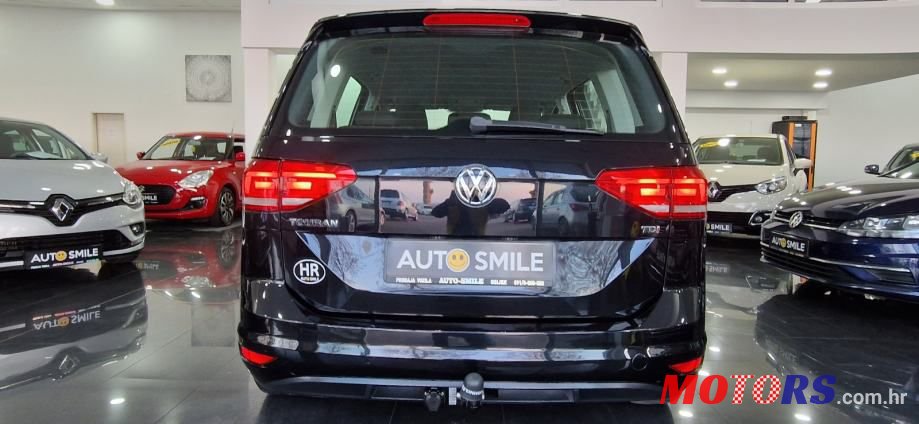 2016' Volkswagen Touran 1,6 Tdi photo #5